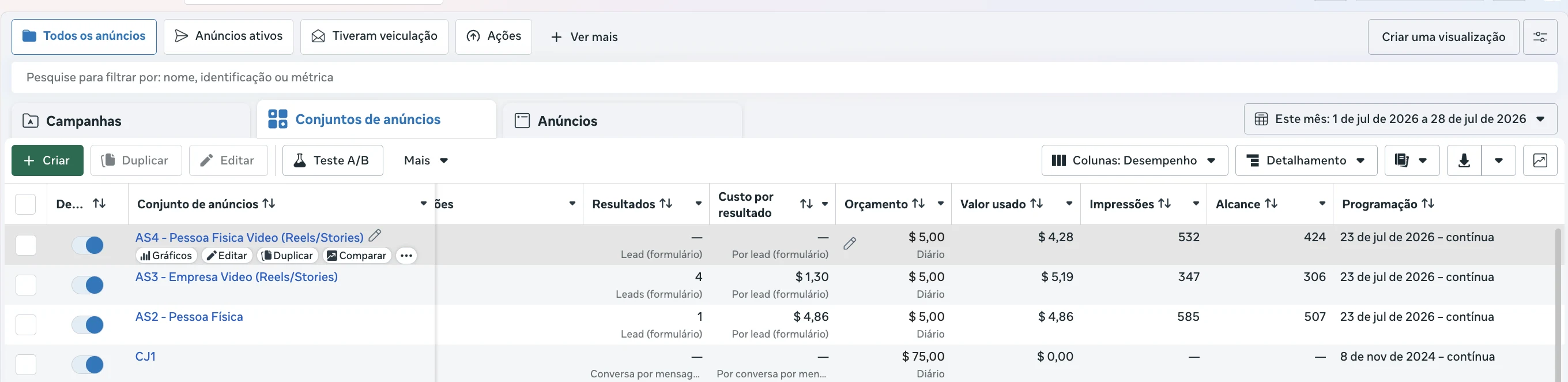 Print real de conjuntos de anúncios Meta Ads gerenciados pela Drive Up Mídia, com resultados de leads